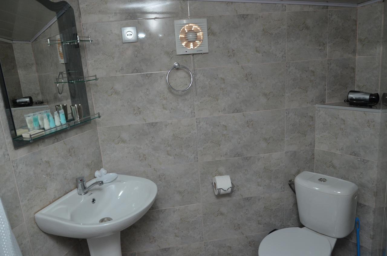 Guest House Uta Tbilisi Exteriör bild