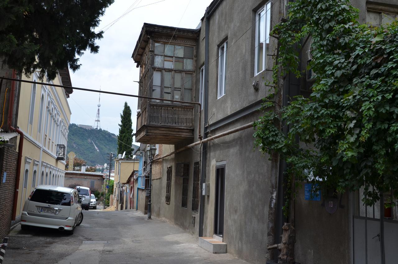 Guest House Uta Tbilisi Exteriör bild
