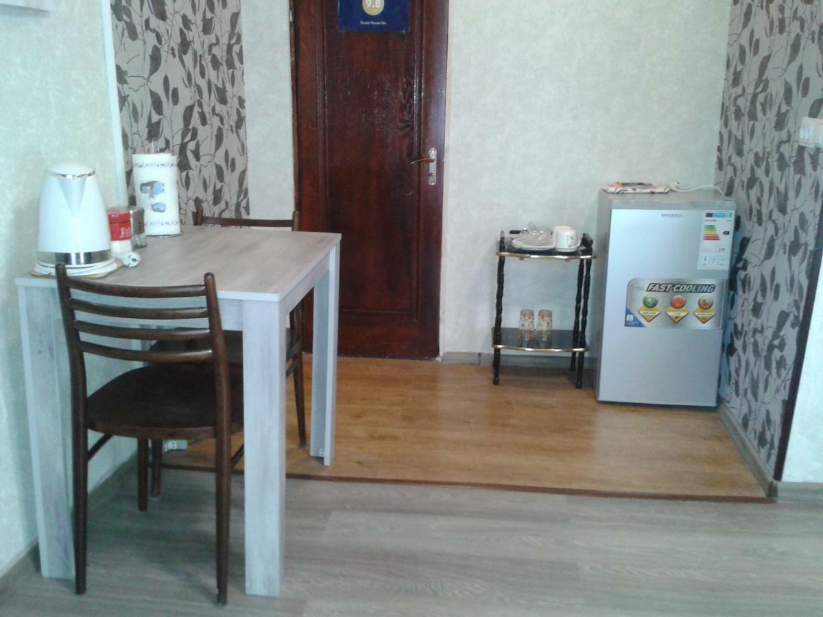 Guest House Uta Tbilisi Exteriör bild